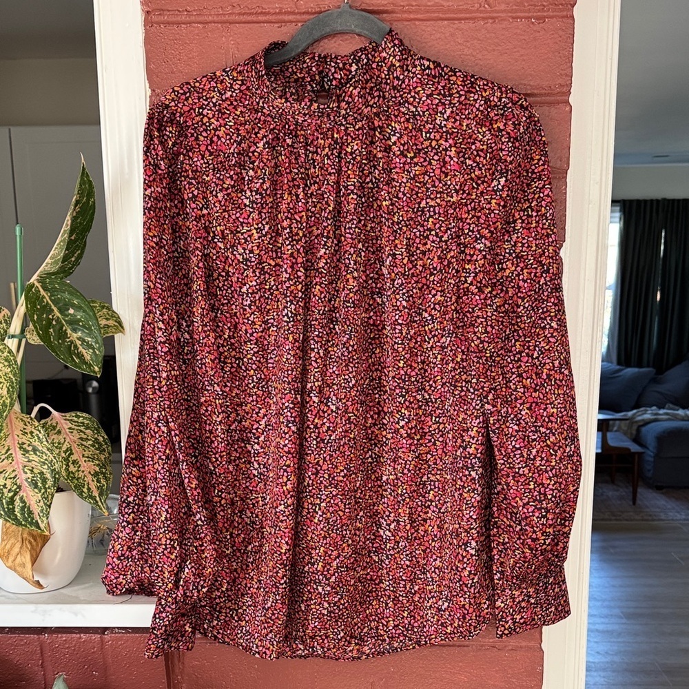 H&M Red, Pink, and Black Speckled Printed High Neck Long Sleeve Blouse Large
